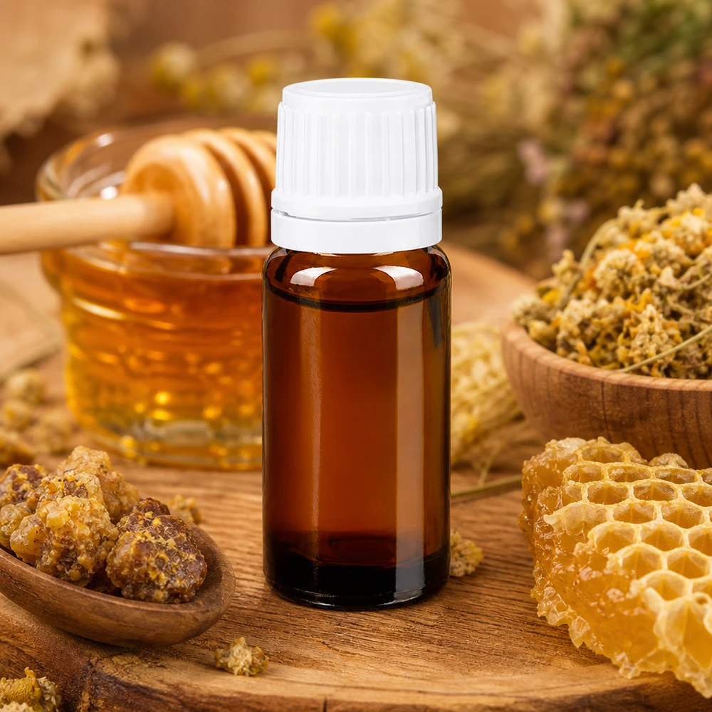 Bruine glazen fles 10ml met wit schroefsluiting VR Professionele bruine glazen fles van 10 ml voor honingextracten en etherische oliën, met een witte dop