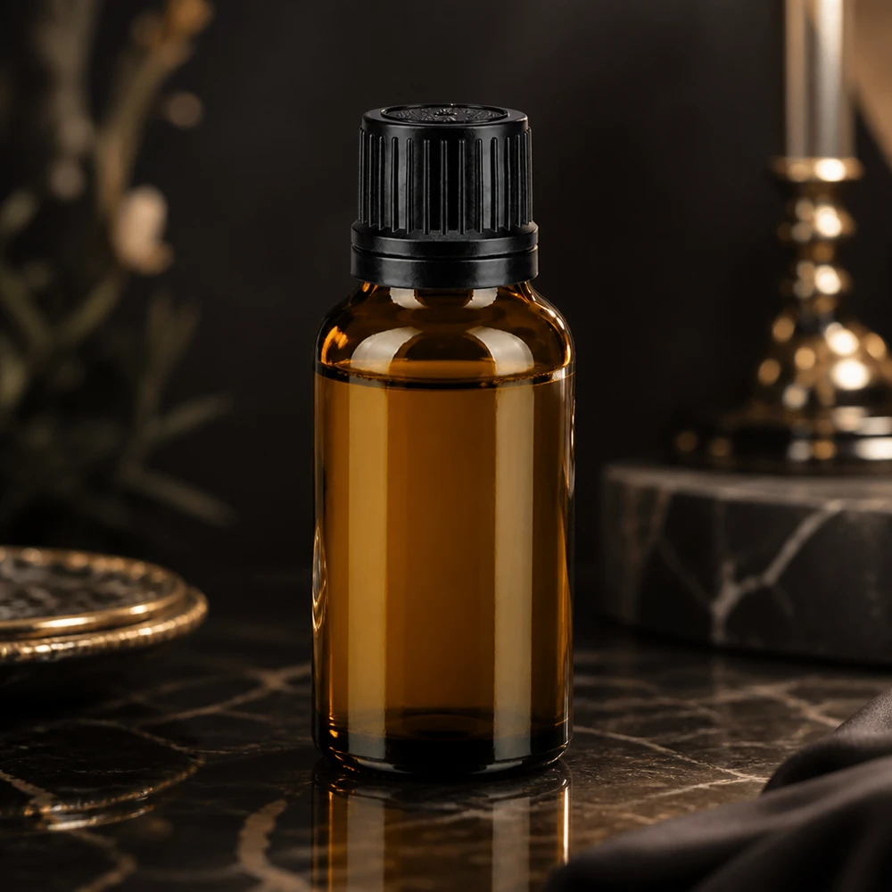 Bruine glazen fles 20ml met zwart druppelsluiting 1mm VR Elegante bruine glazen fles van 20 ml met een druppelopening van 1 mm voor aromatherapie en essences
