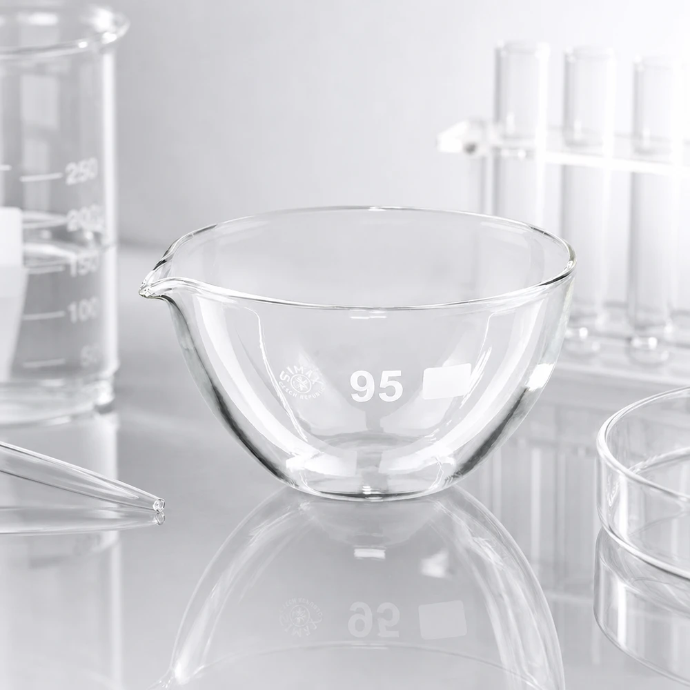 Precisie laboratoriumschaal 95mm diameter gemaakt van borosilicaat met schenkfunctie
