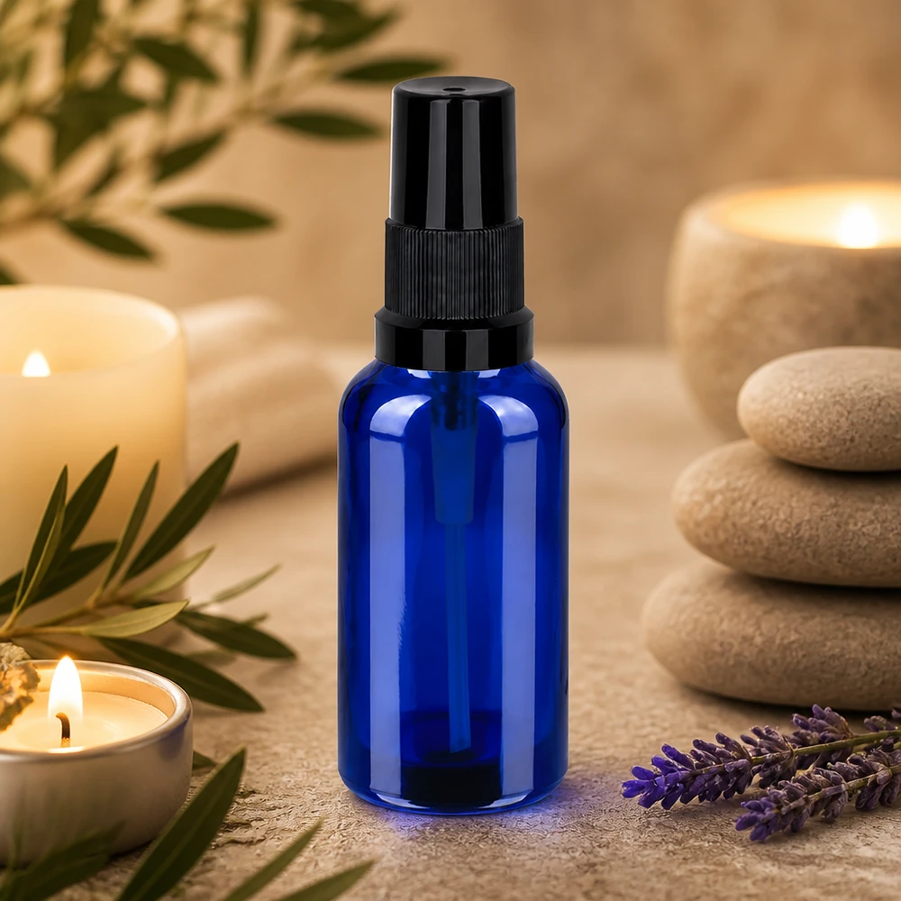 Premium 30 ml sprayflacon in elegant blauw met stevig zwart dopsysteem