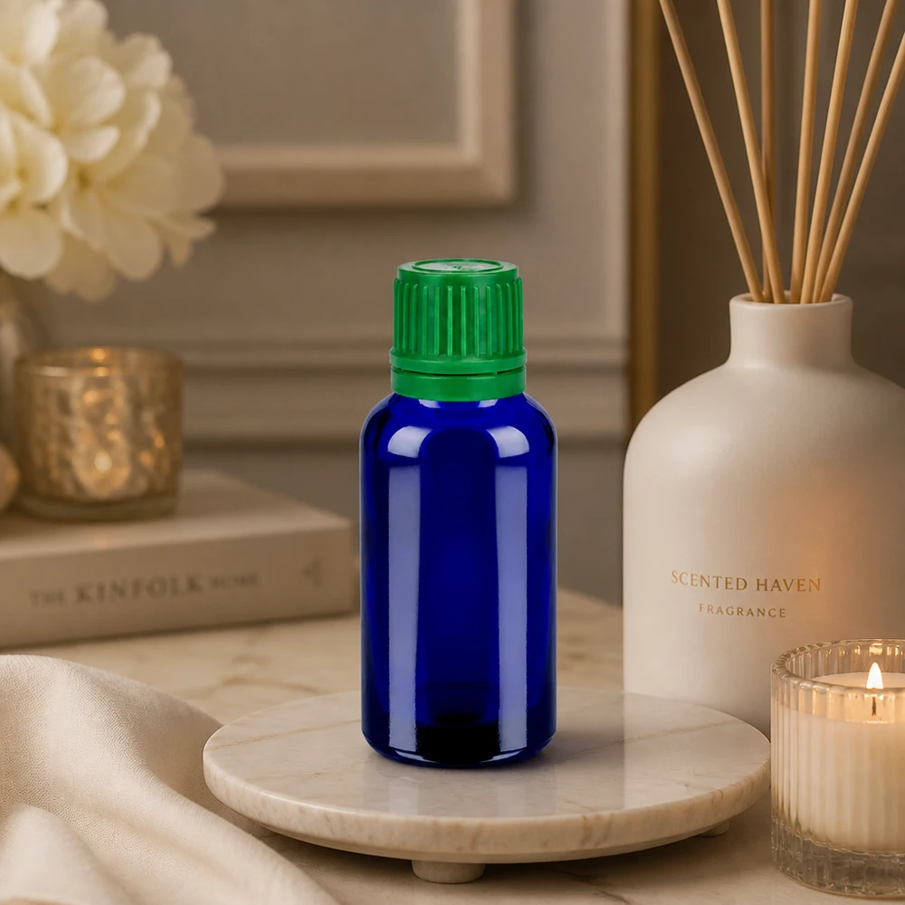30ml flacon 11mm SV groen OV BlueLine UT18/30 Robuust blauw 30ml flesje met kindveilige SV-dop voor veilig opbergen