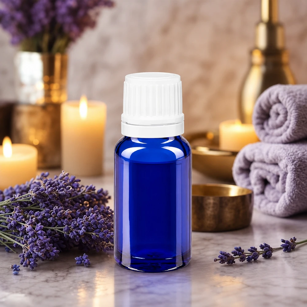 Blauwe glazen flessen 10ml met wit 1.2mm druppelstop OV Blauw glazen flesje van 10 ml met OV-sluiting voor een nauwkeurige dosering van essences