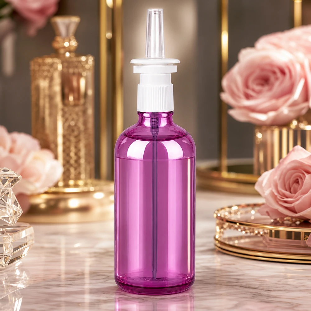 Robuuste 100 ml neussprayfles met transparante paarse kleur en betrouwbaar verstuivingsmechanisme