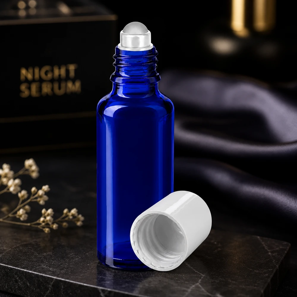 Apothekersflesje blauw 30ml roll-on cap wit Hoogwaardig roll-on-flesje van 30 ml in kobaltblauw met witte schroefdop STD
