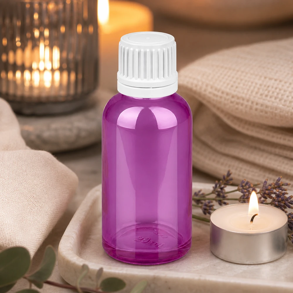 Lichtbescherming 30ml flesje in violet met witte dop beschermt gevoelige ingrediënten