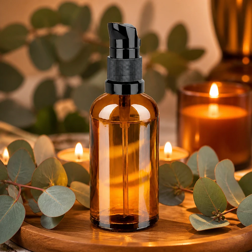 Compacte glazen fles 100ml bruin met hygiënische pompdispenser voor dagelijks gebruik