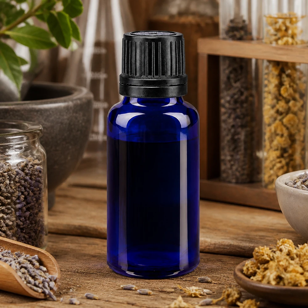 Blauwe glazen flessen 20ml met wit 0.8mm druppelstop St Kleine blauwe glazen flesje van 20 ml met druppeldispenser voor tincturen, hydrolaten en etherische oliën
