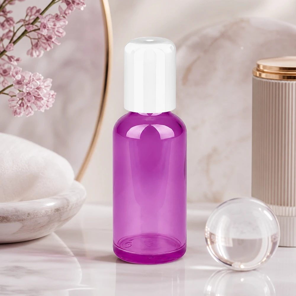 Compacte 50ml flacon violetwit voor het eenvoudig doseren van vloeistoffen