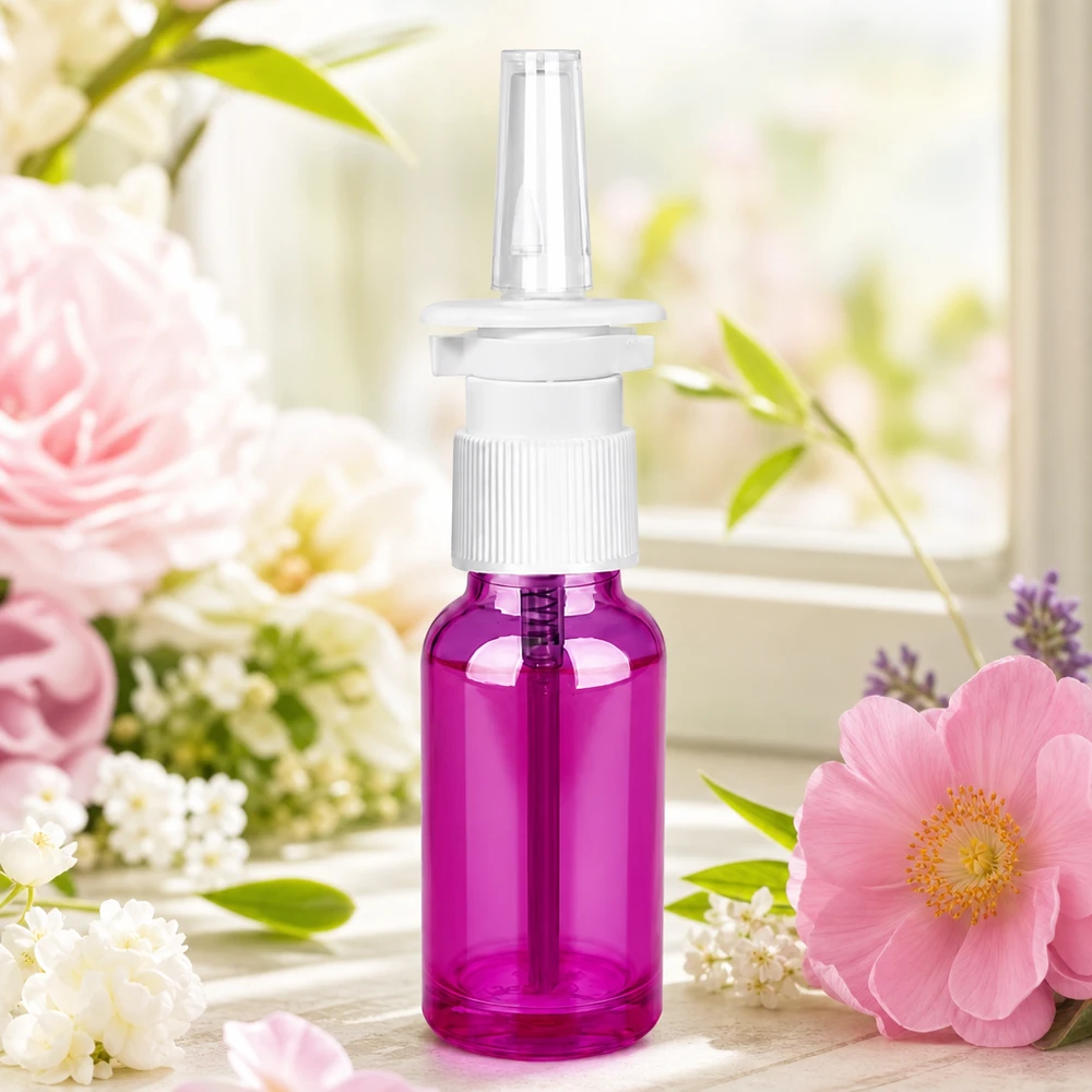 20ml neussprayfles wit/transparant standaard PurpleLine. UT18/20 Paarse 20ml fles met sproeipomp en UT18/20 aansluiting voor farmaceutische oplossingen