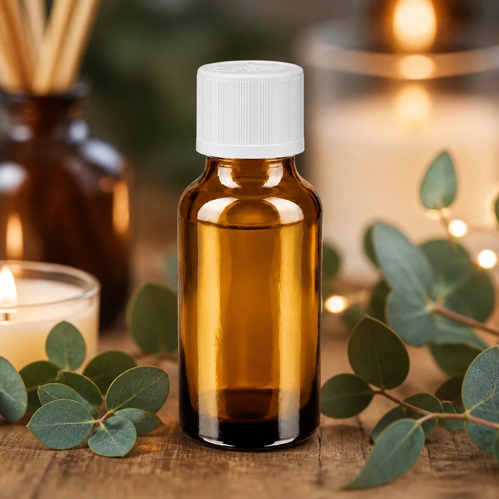 Apothekersflesje van 20 ml van bruin glas met een witte KiSi-dop van 11 mm voor gevoelige oliën
